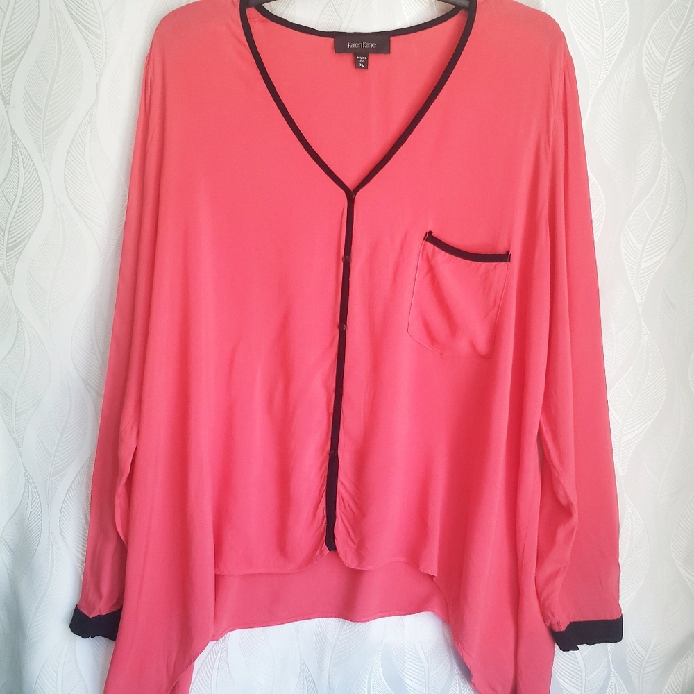 Karen Kane Collarless Vneck Long Sleeve Button Down